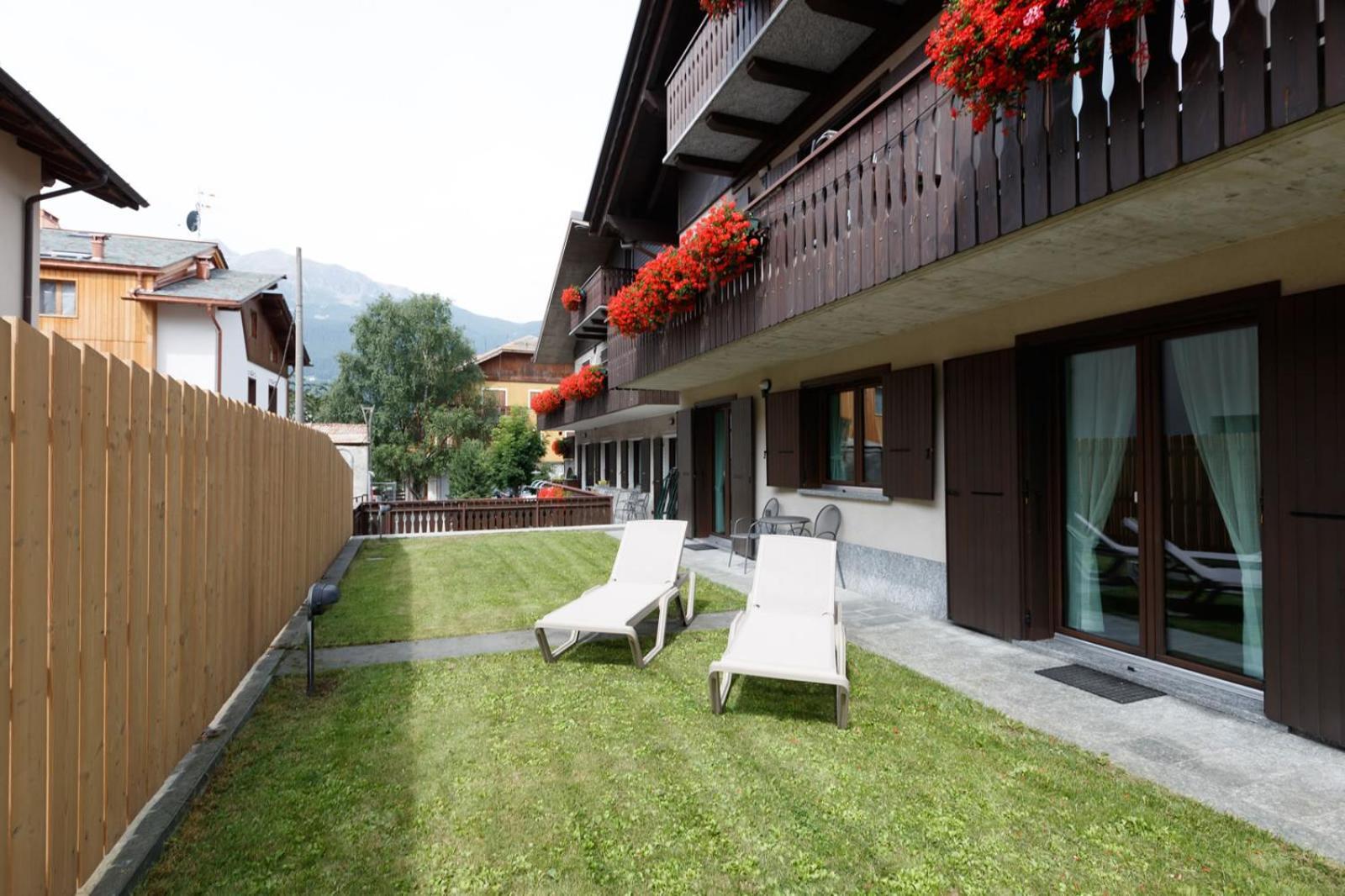 Chalet Silvi Residence Bormio Bagian luar foto